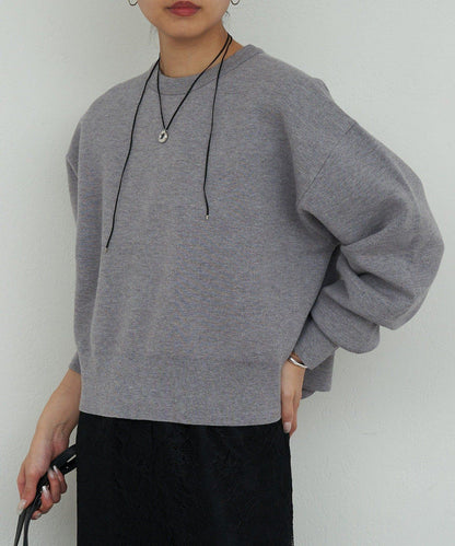 衛衣風格圓領針織衫