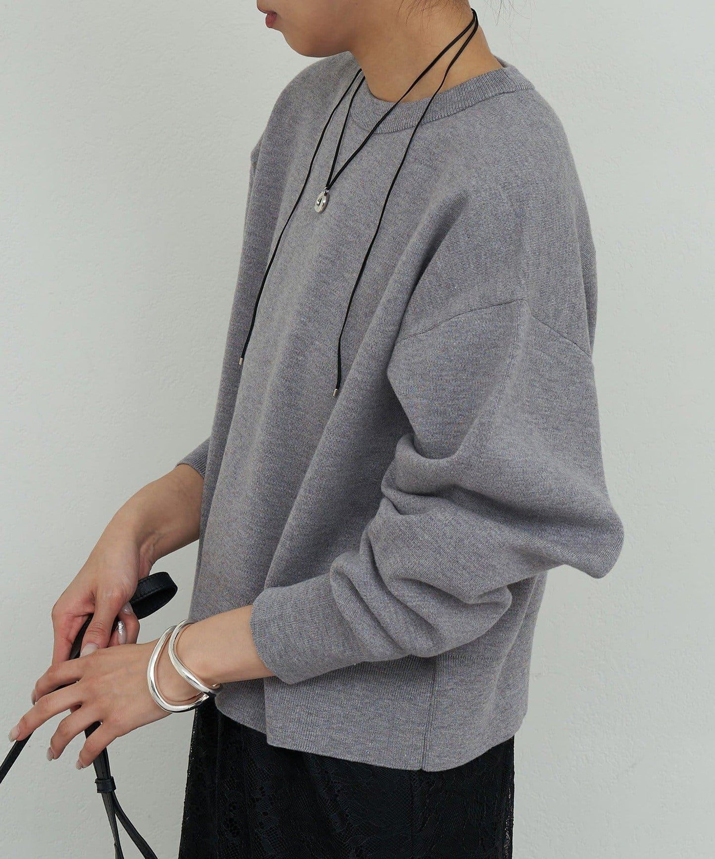 衛衣風格圓領針織衫