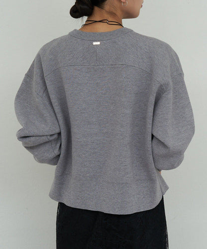 衛衣風格圓領針織衫