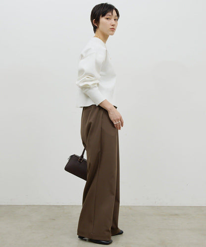 衛衣風格圓領針織衫