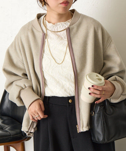 背部荷葉邊夾克