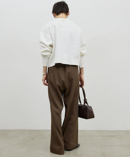 衛衣風格圓領針織衫