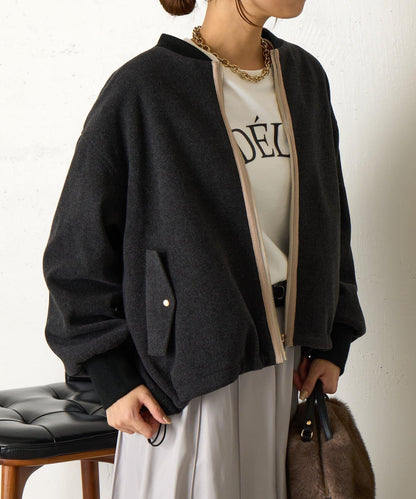 背部荷葉邊夾克