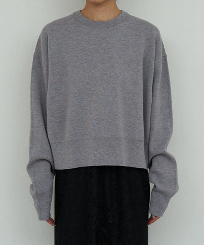 衛衣風格圓領針織衫