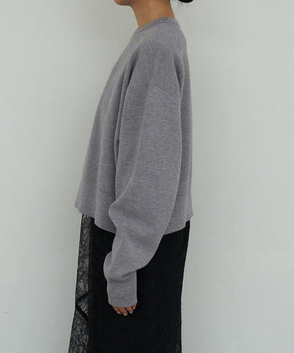 衛衣風格圓領針織衫