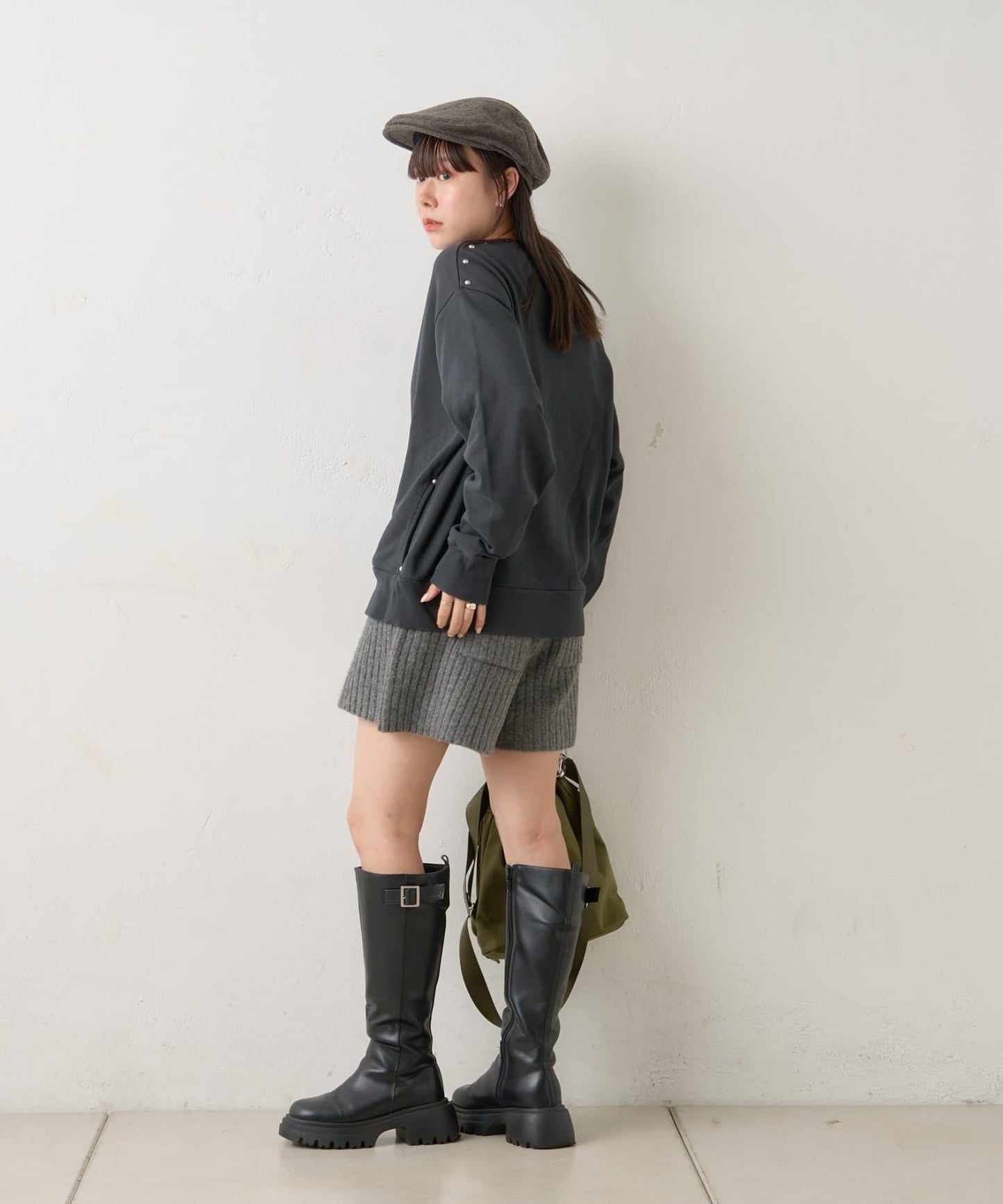 【WHIMSIC】水洗染色鉚釘裝飾衛衣套頭衫