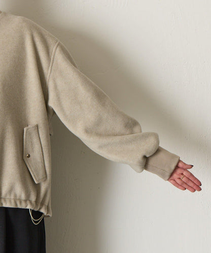 背部荷葉邊夾克