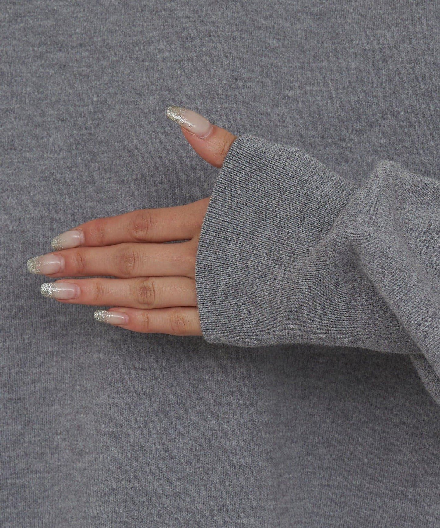 衛衣風格圓領針織衫