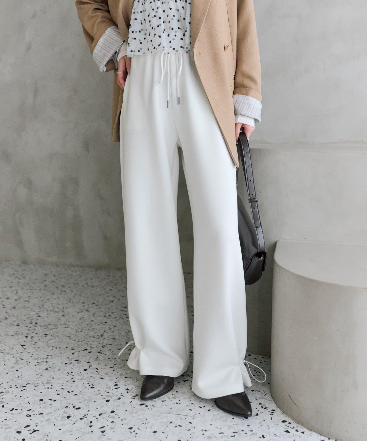 抽繩束腳休閒褲