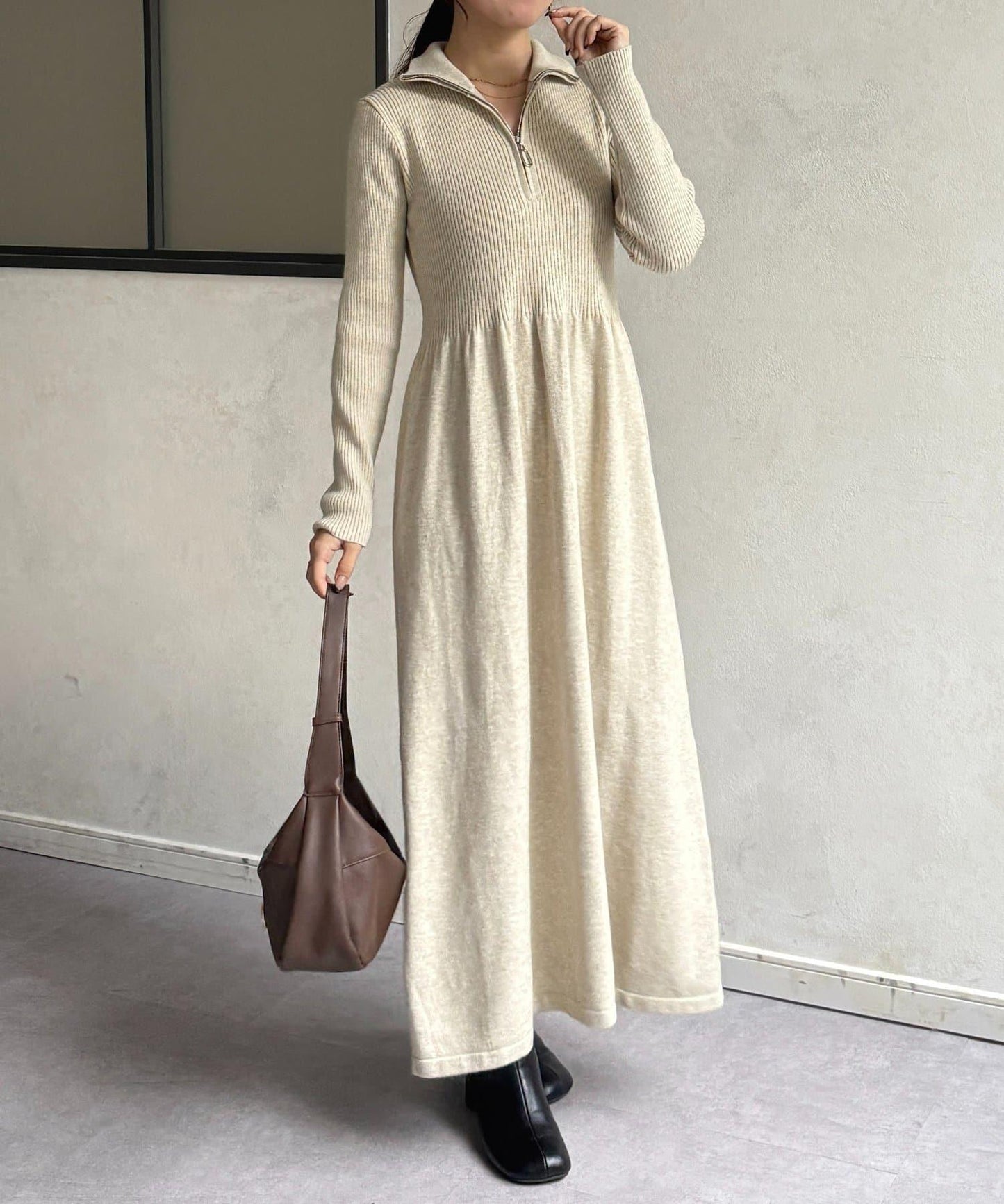 半拉鍊羅紋針織喇叭連衣裙