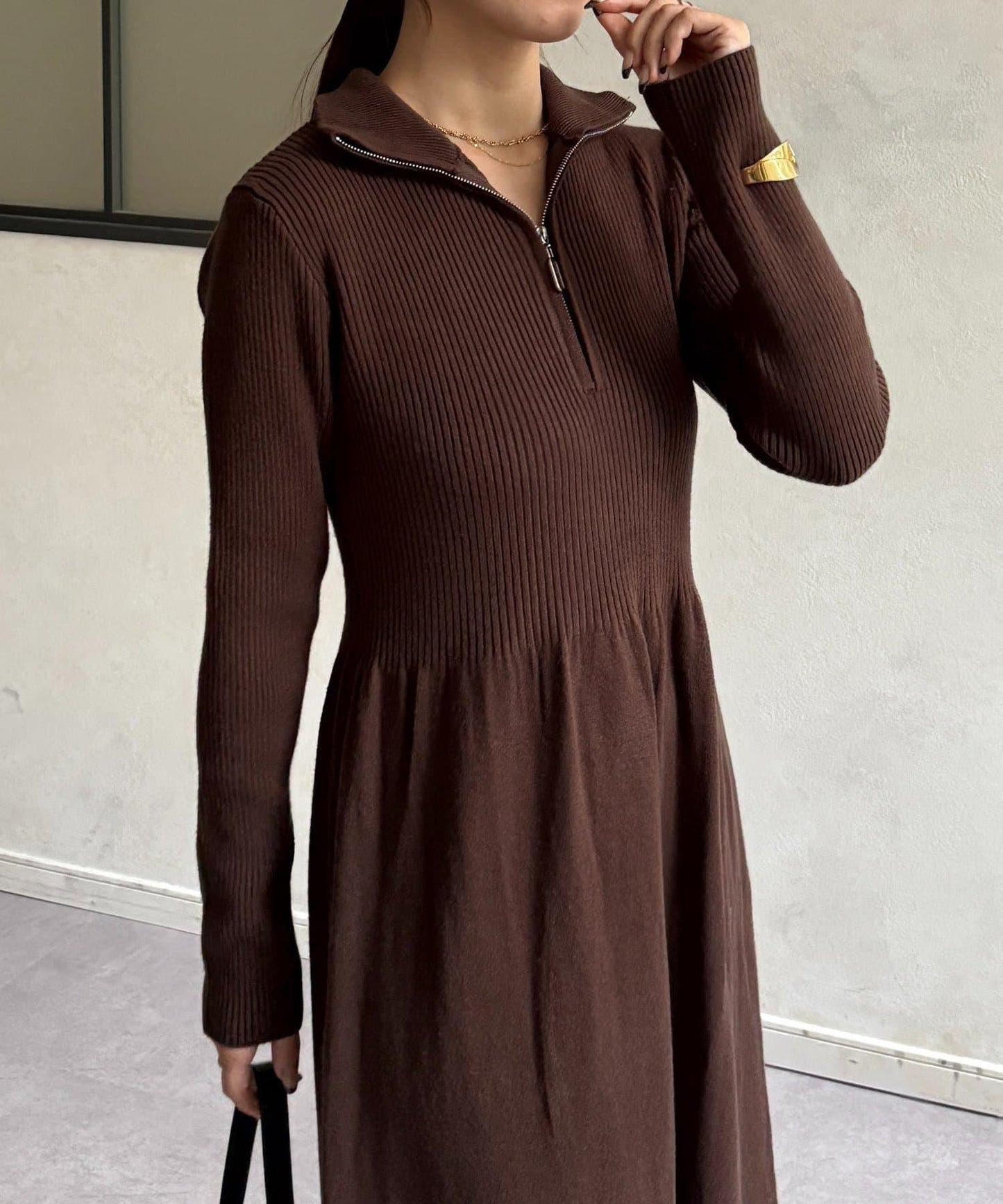 半拉鍊羅紋針織喇叭連衣裙