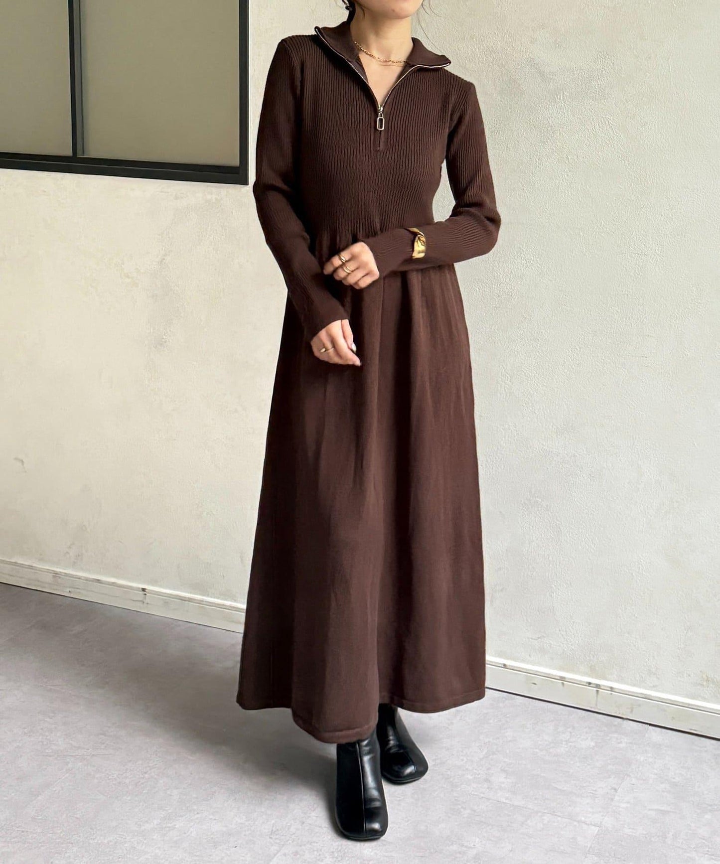 半拉鍊羅紋針織喇叭連衣裙