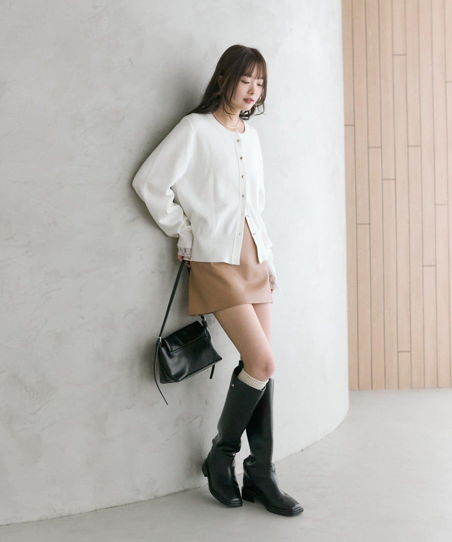 【推薦成套穿著◎】仿皮迷你裙