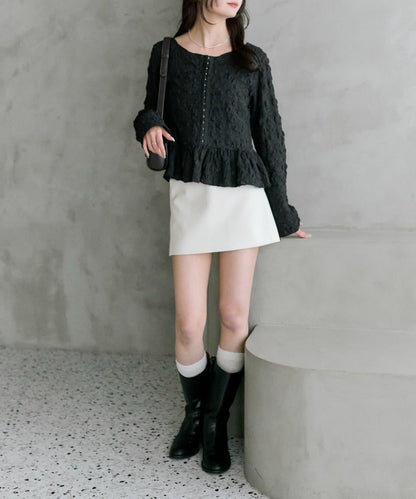 褶皺荷葉邊上衣