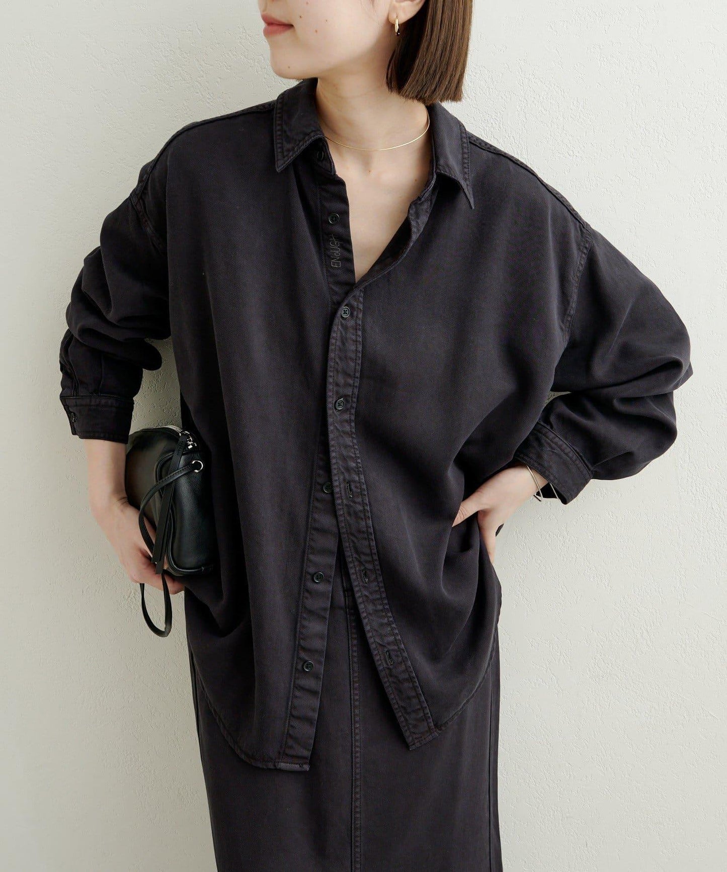 【可搭配套裝穿著◎】刺繡天絲柔軟寬鬆襯衫