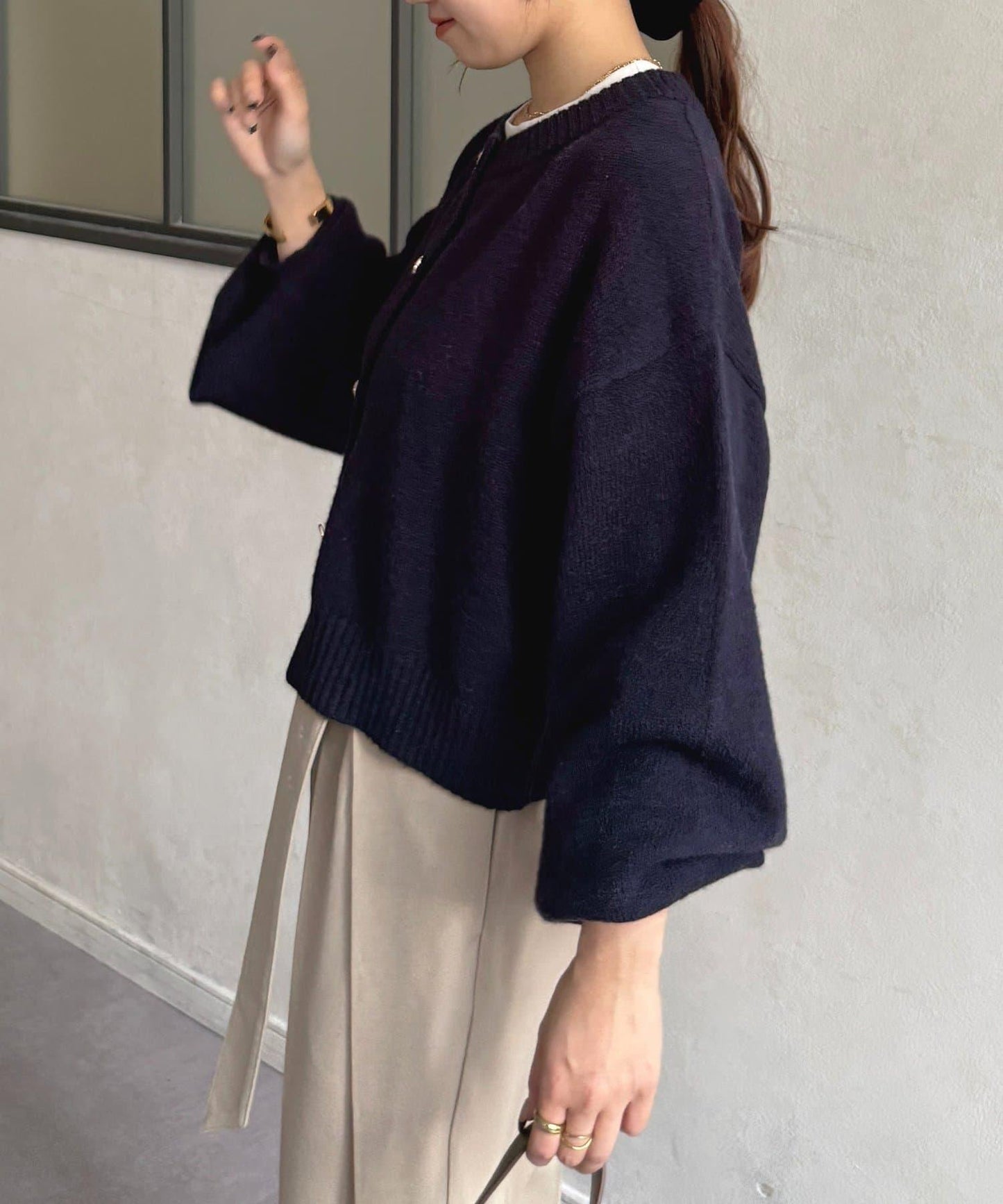 微妙色調紐扣短款開衫