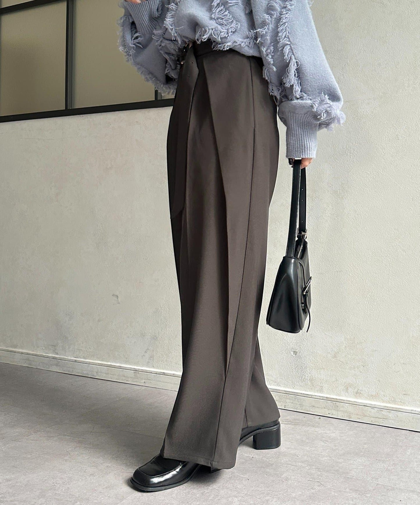 微妙色調腰帶褶皺西裝褲