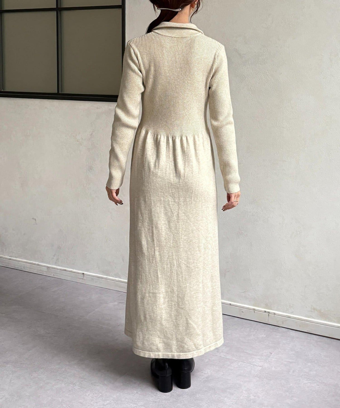 半拉鍊羅紋針織喇叭連衣裙