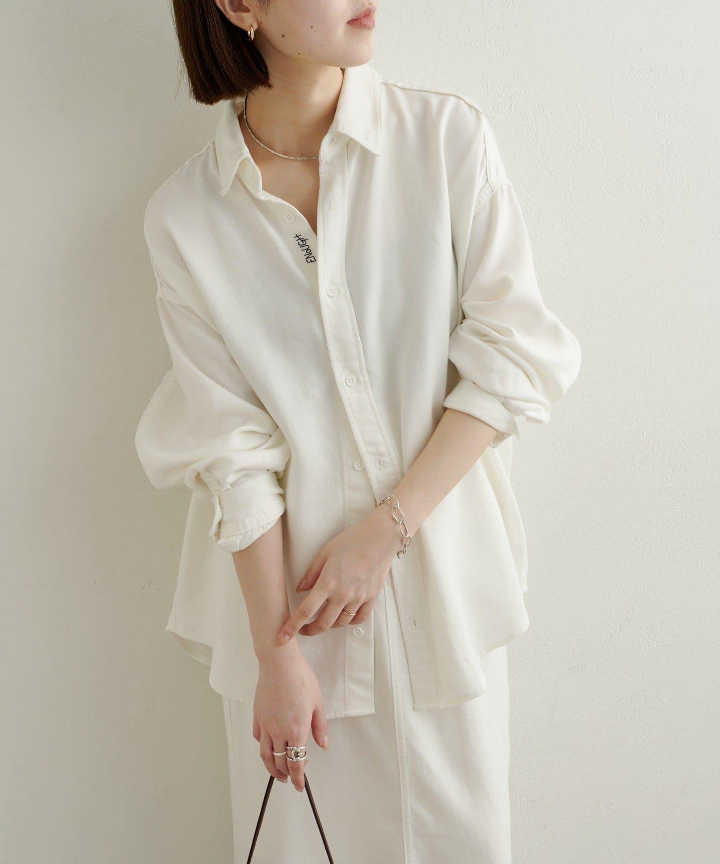 【可搭配套裝穿著◎】刺繡天絲柔軟寬鬆襯衫