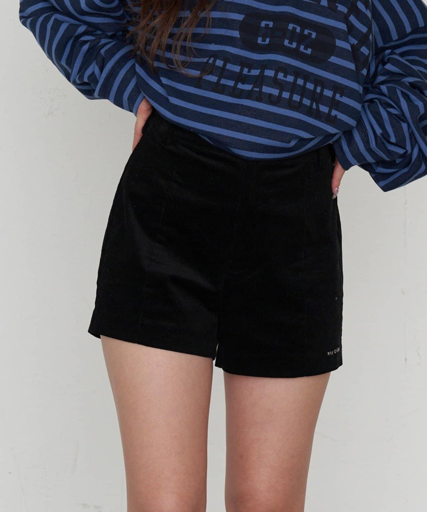 燈芯絨微型短褲