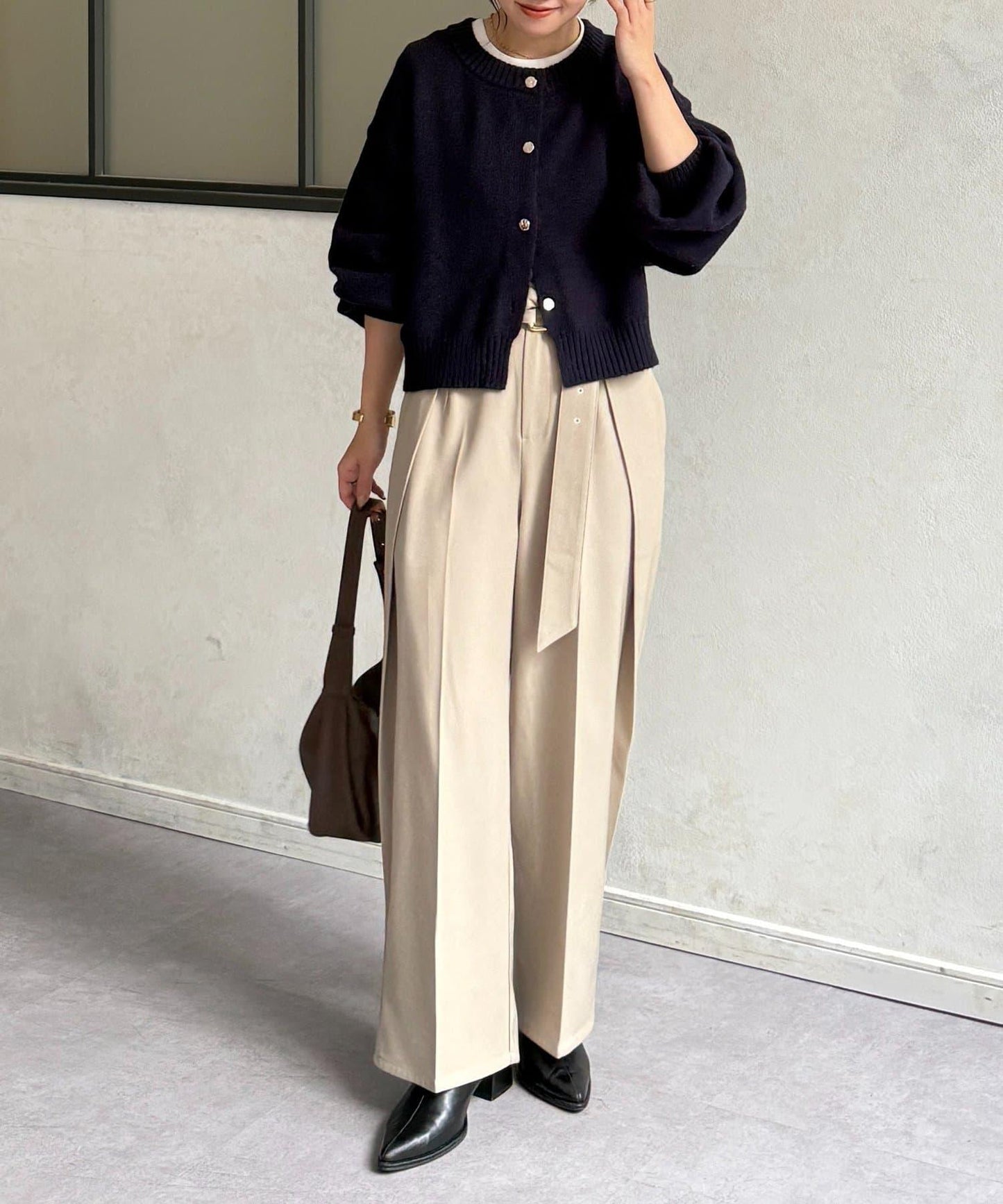 微妙色調腰帶褶皺西裝褲