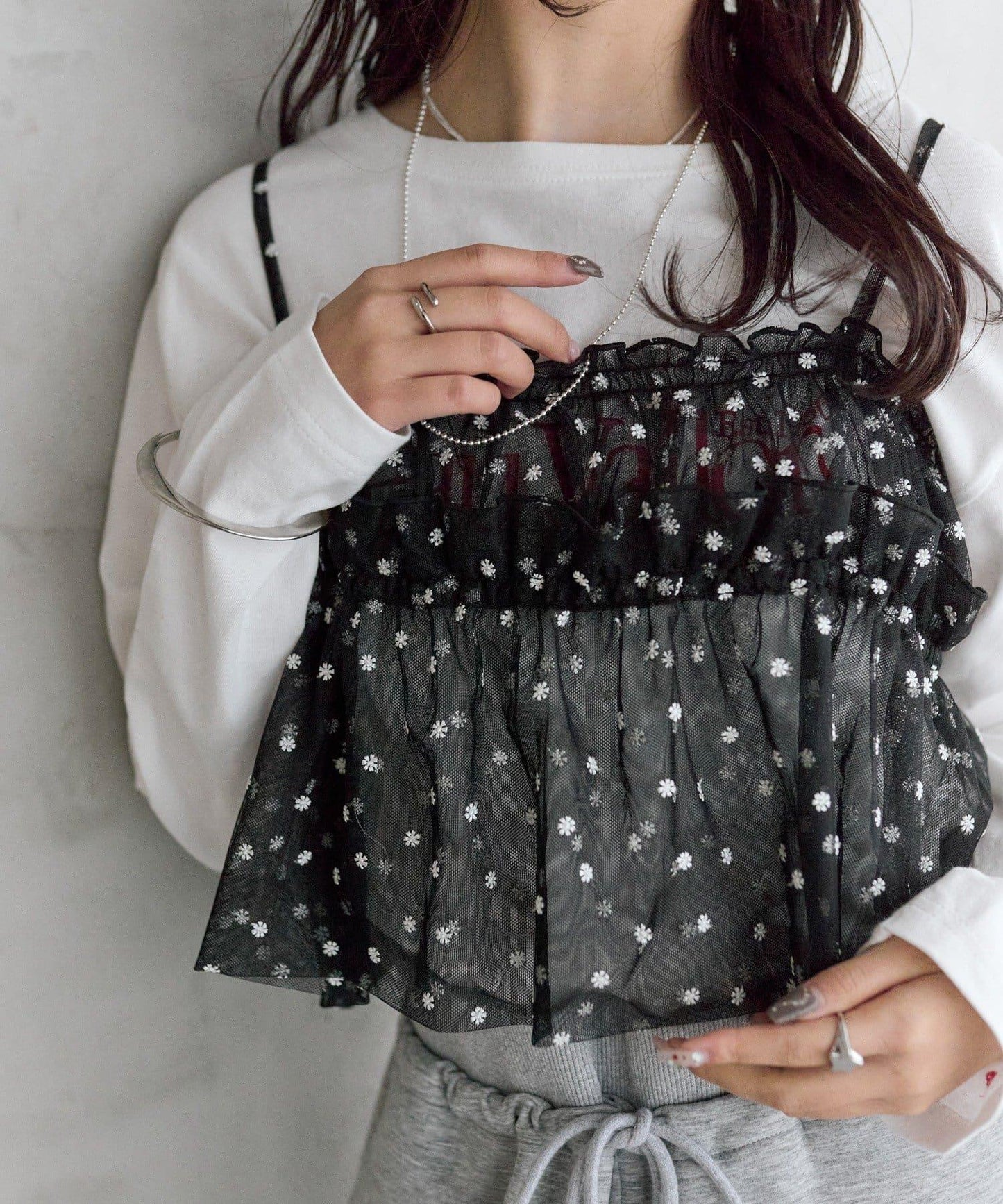 花卉網紗吊帶上衣