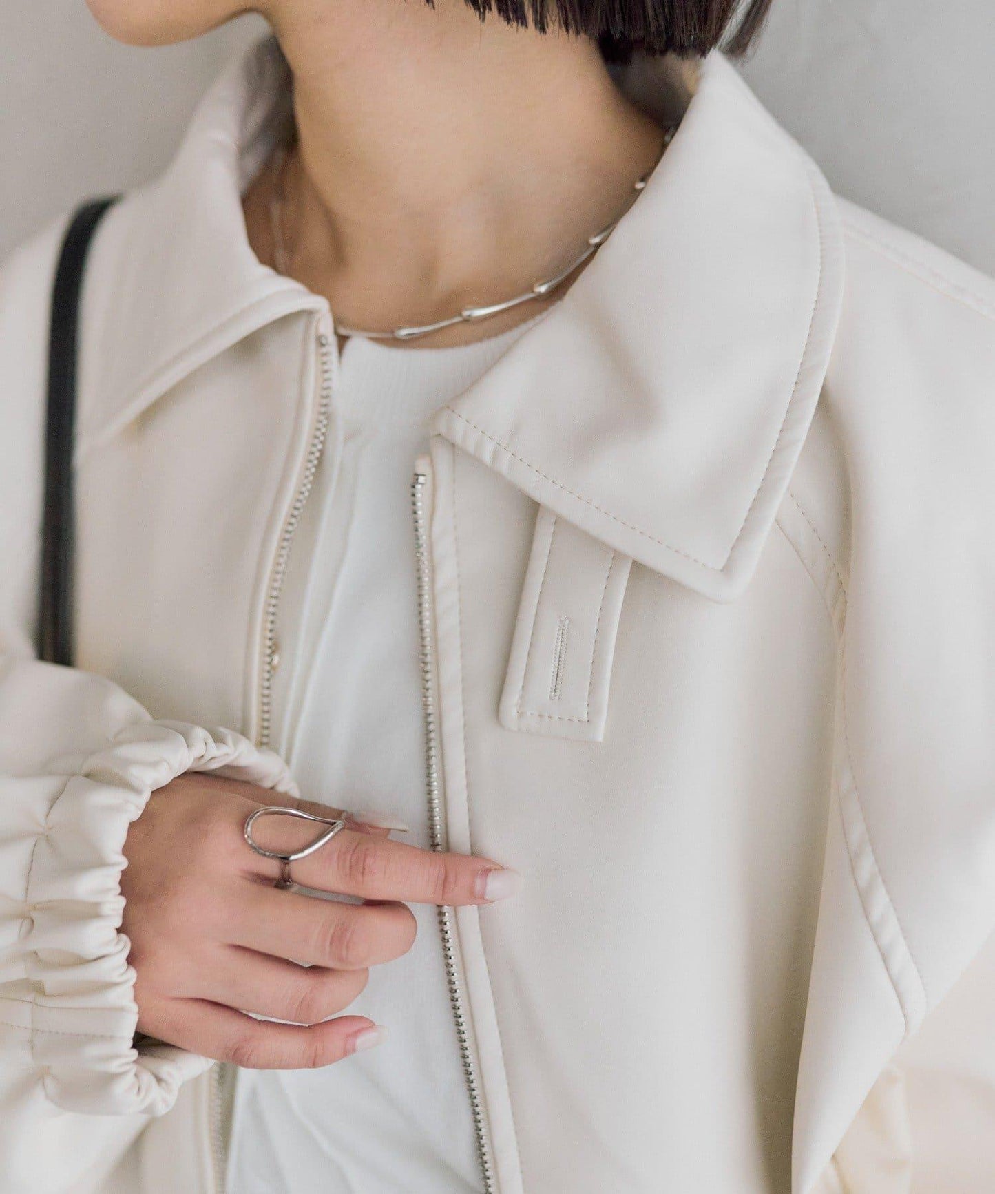 【推薦成套穿著◎】泡泡袖仿皮夾克