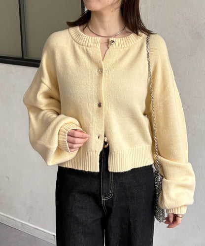 微妙色調紐扣短款開衫