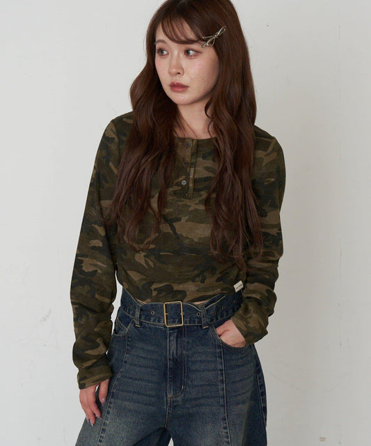 迷彩華夫格亨利領T恤