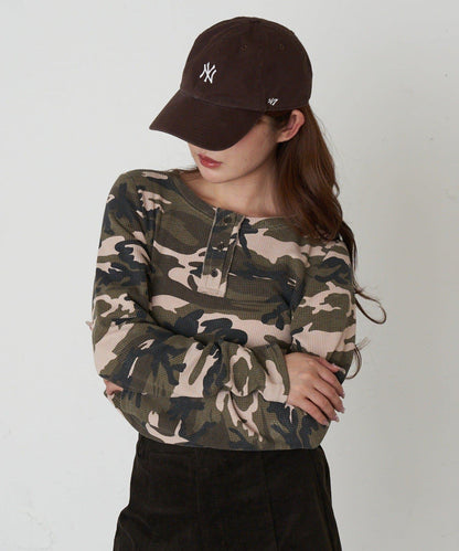 迷彩華夫格亨利領T恤