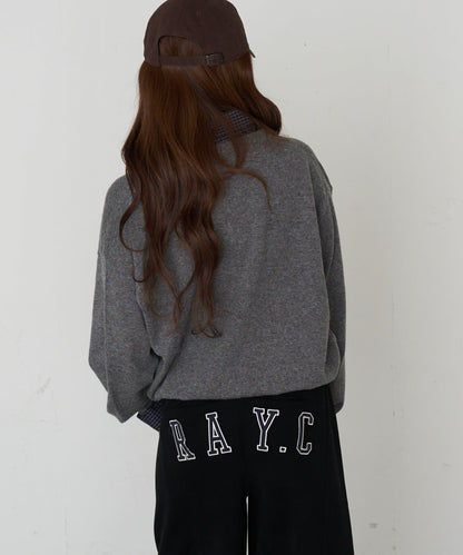 帶領V領刺繡針織衫