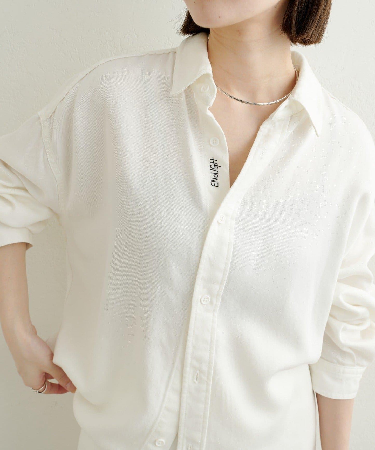 【可搭配套裝穿著◎】刺繡天絲柔軟寬鬆襯衫