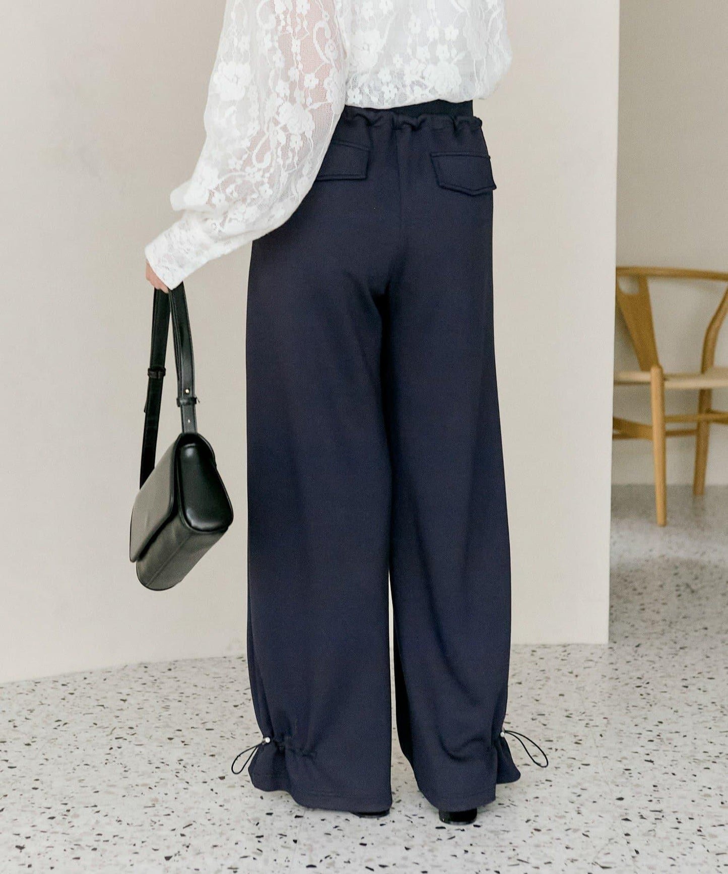 抽繩束腳休閒褲