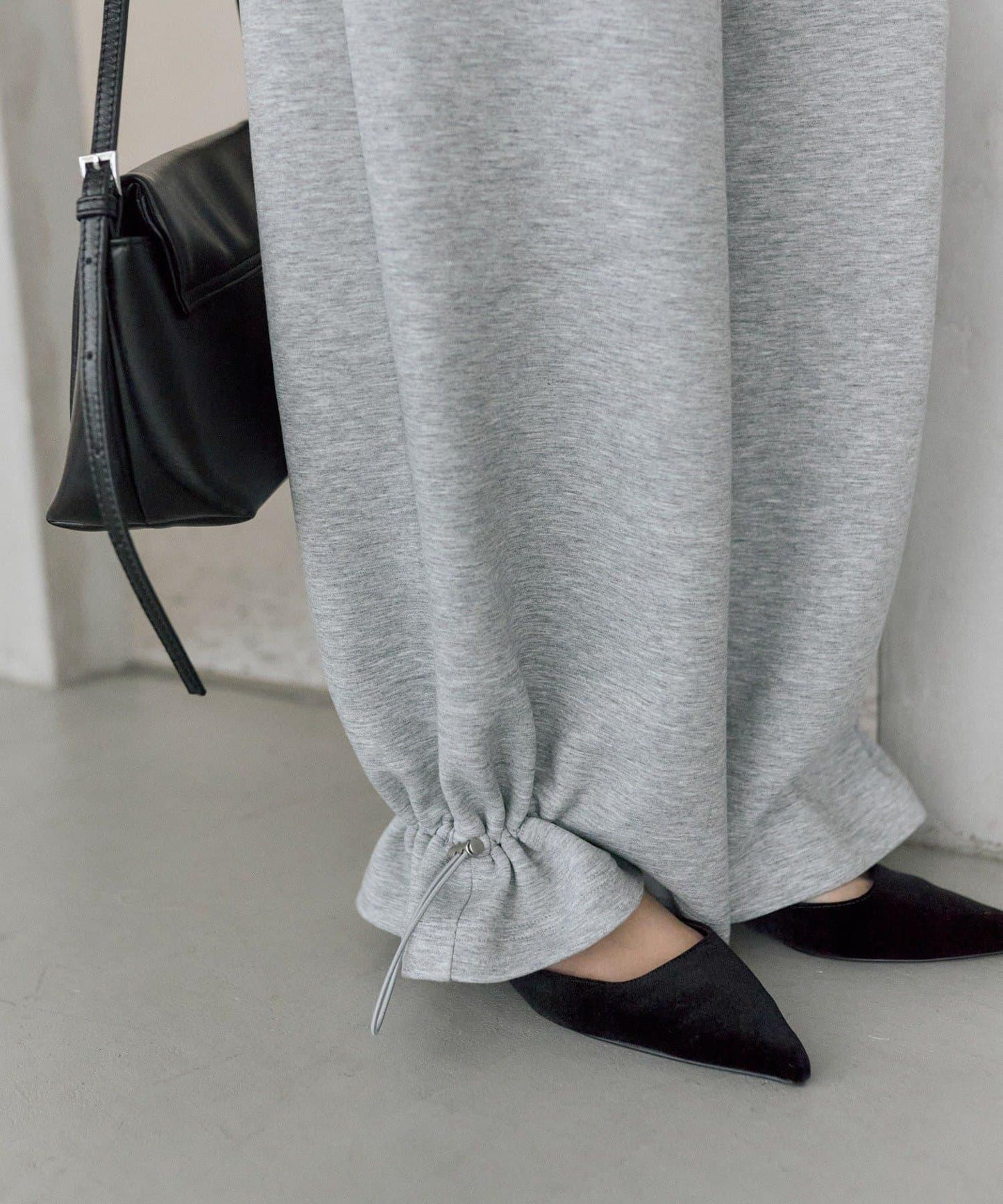 抽繩束腳休閒褲