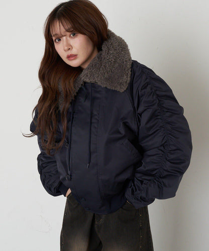 N2B毛絨飛行夾克