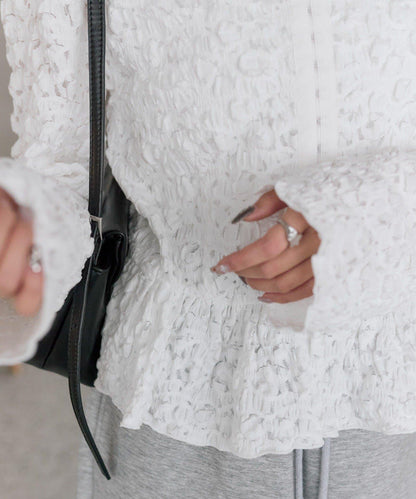 褶皺荷葉邊上衣