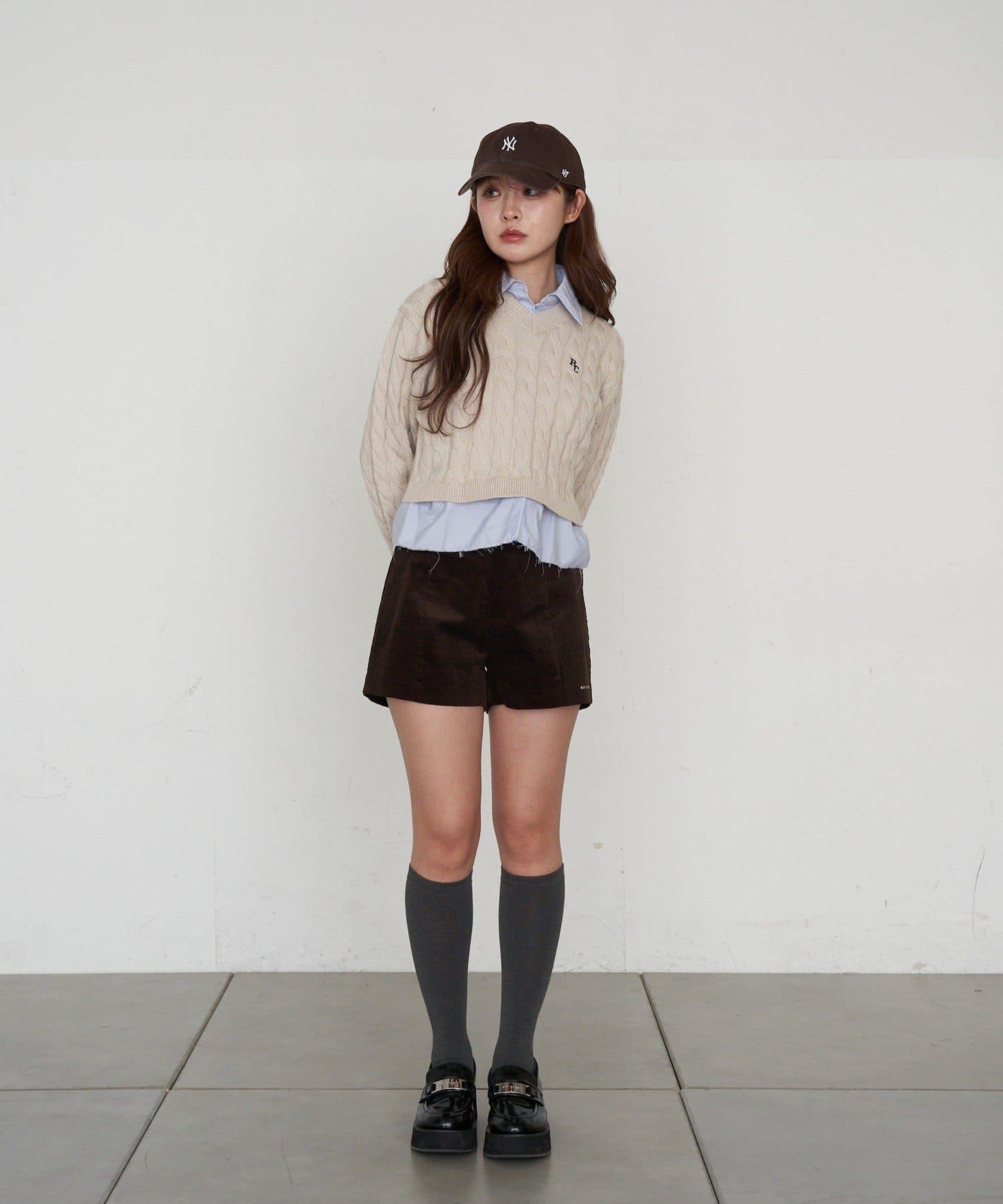 襯衫領針織毛衣