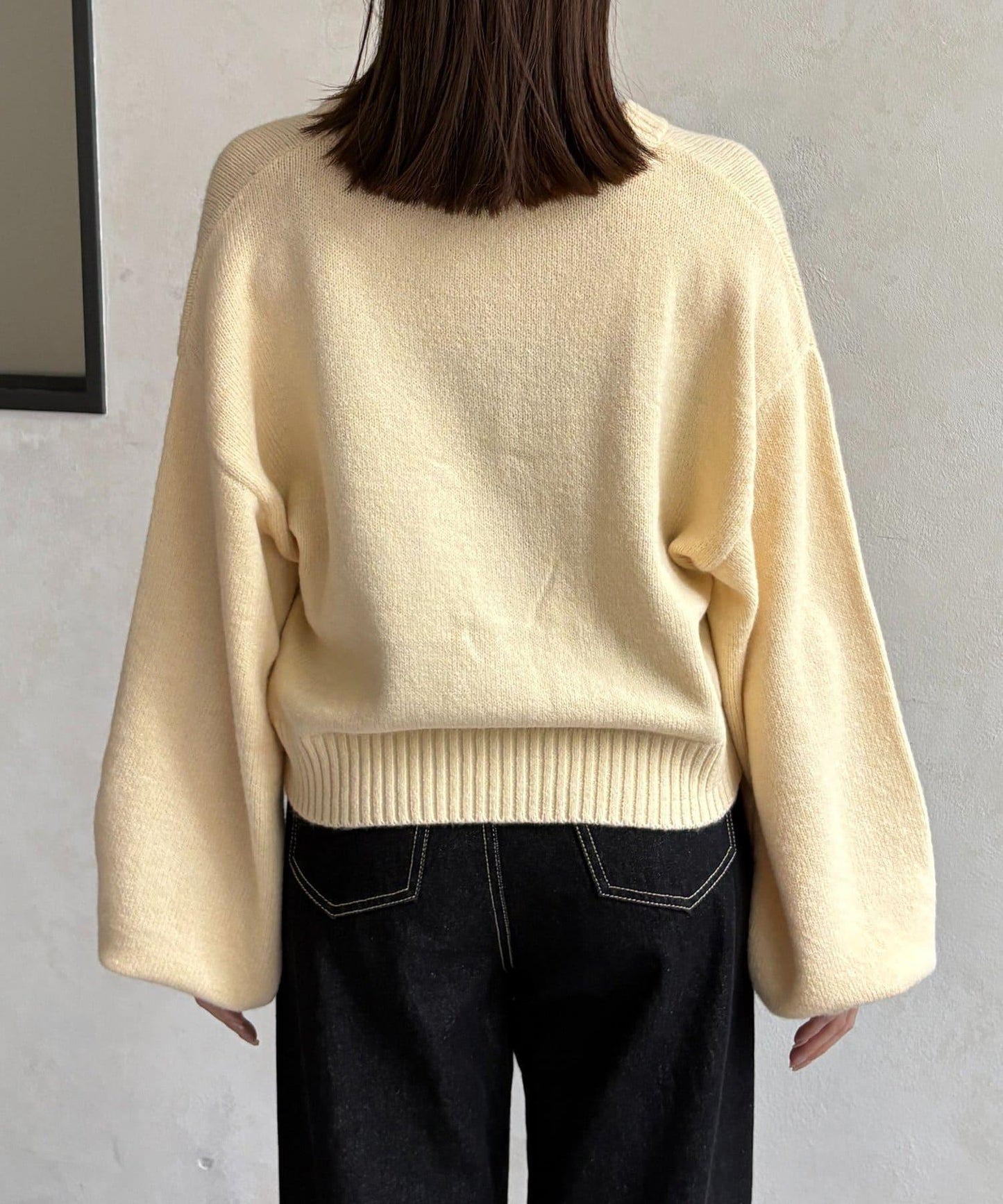 微妙色調紐扣短款開衫