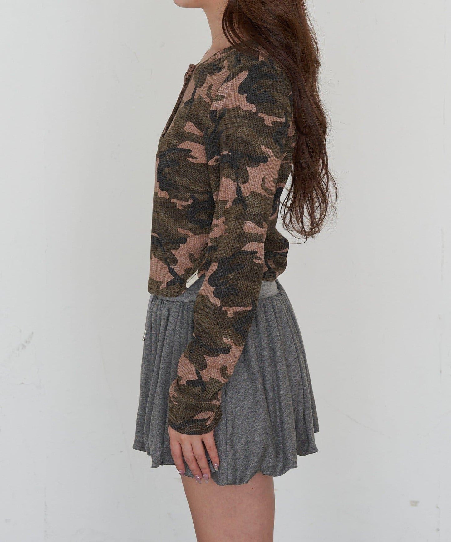 迷彩華夫格亨利領T恤