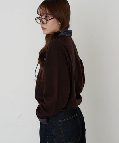 帶領V領刺繡針織衫