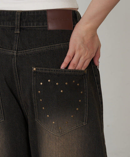 鉚釘裝飾寬鬆牛仔褲