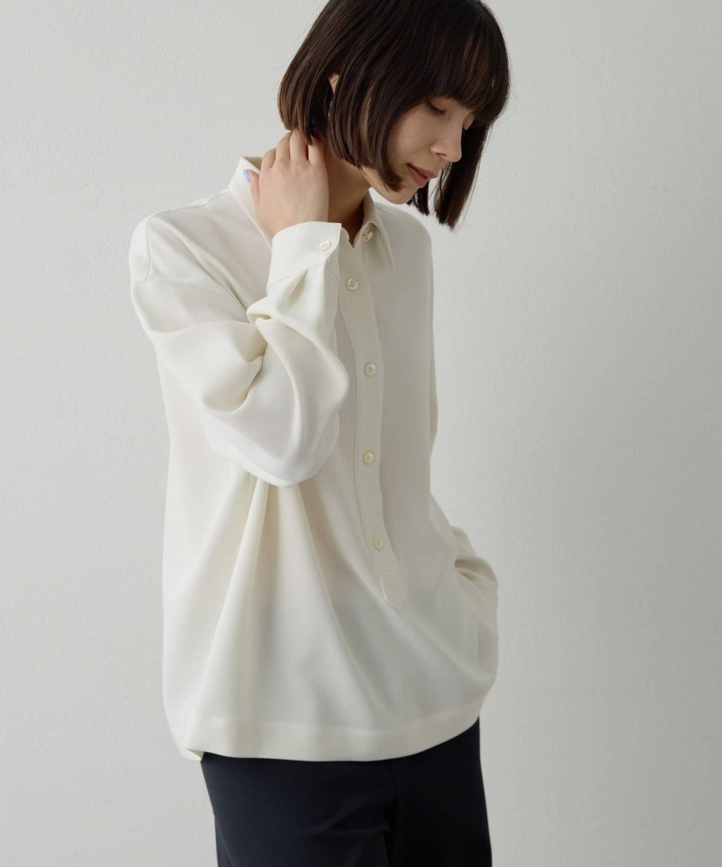 雙層斜紋V領套頭衫