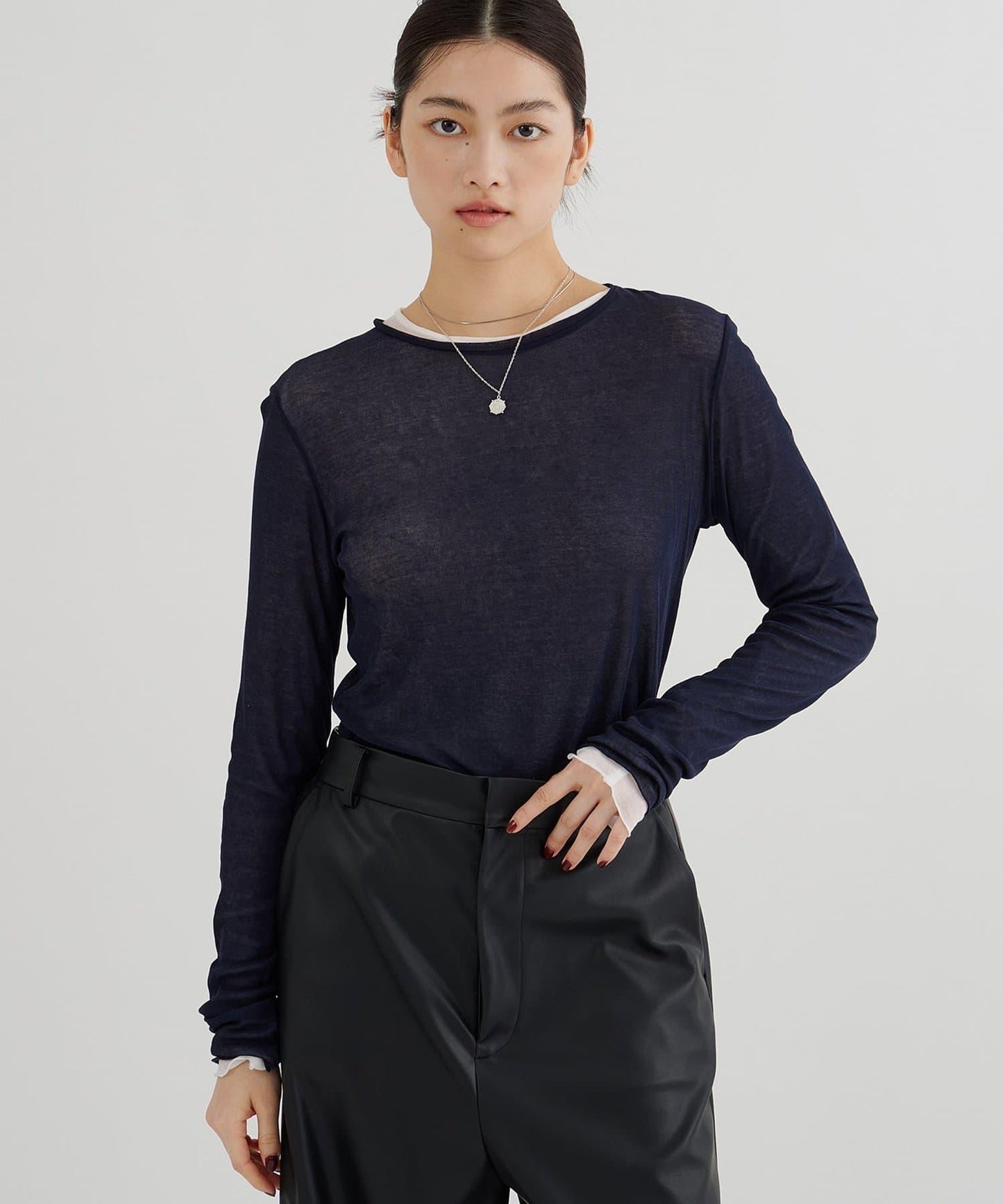 強捻紗透視套頭衫