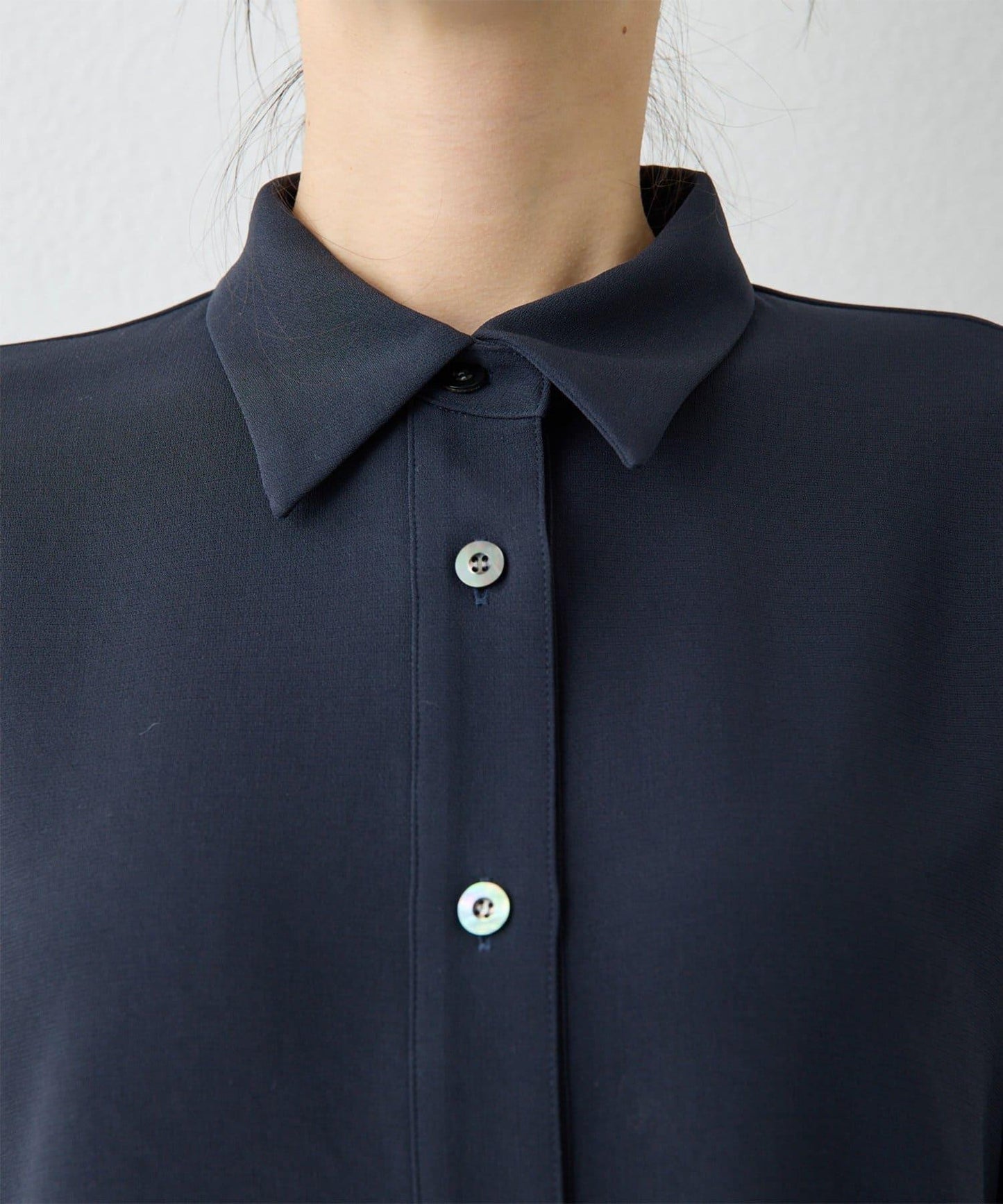 雙層斜紋V領套頭衫