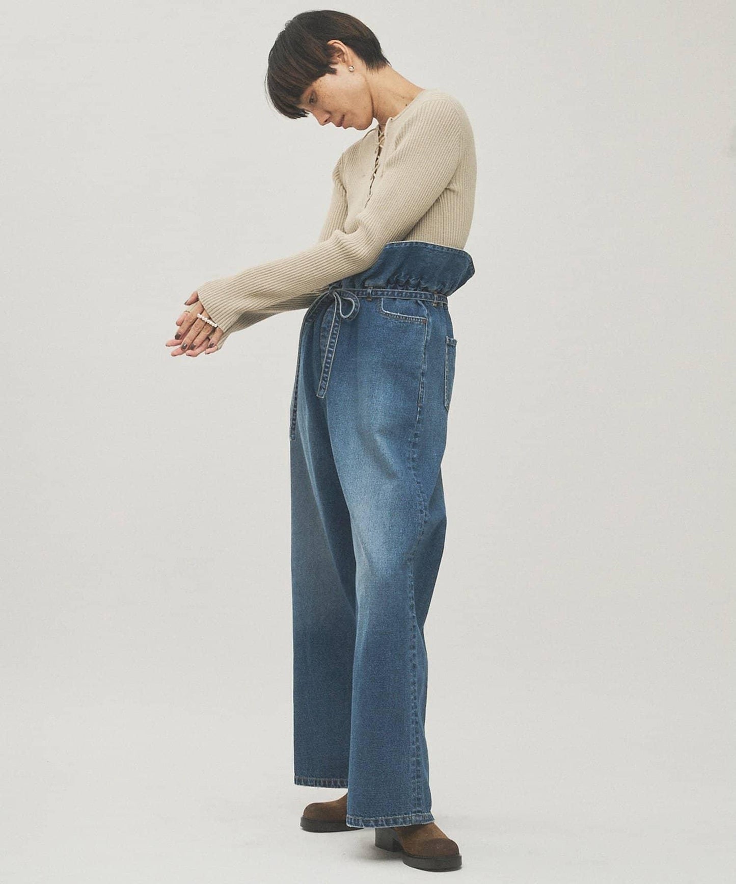 RAW SILK蕾絲繫帶套頭衫