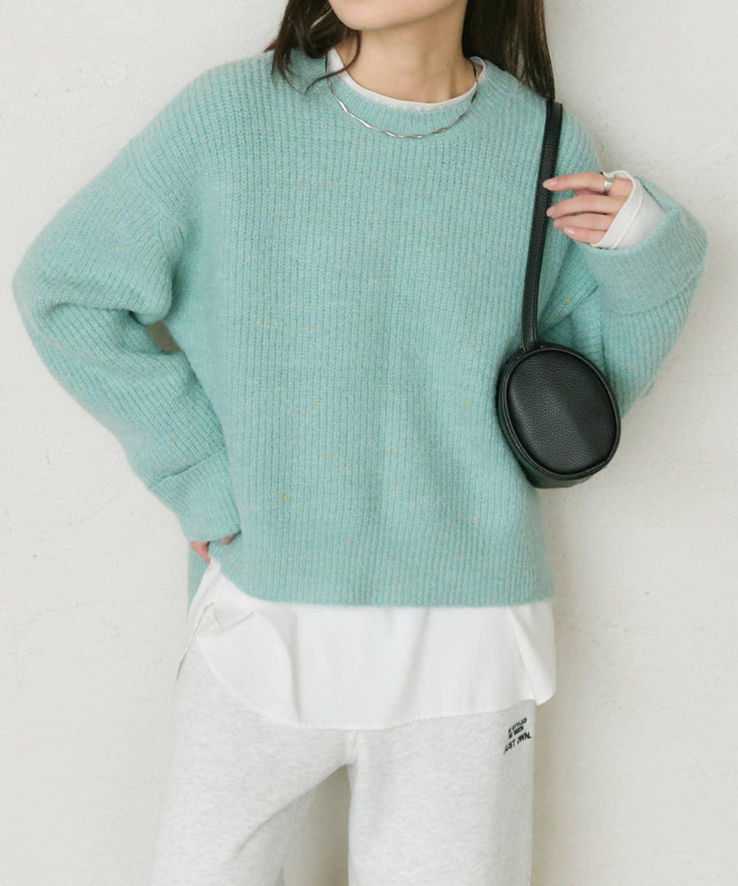 彩點圓領針織套頭衫