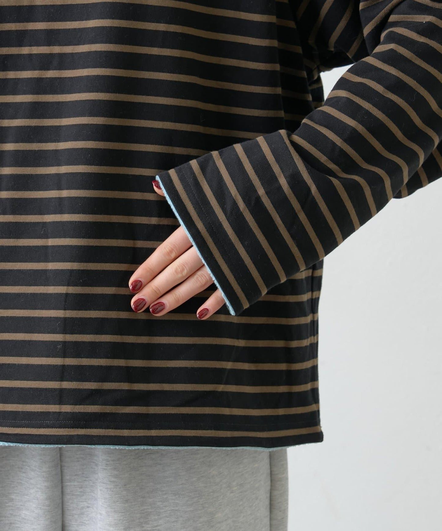 【GEVACO】內裡抓絨船領可雙面穿套頭衫