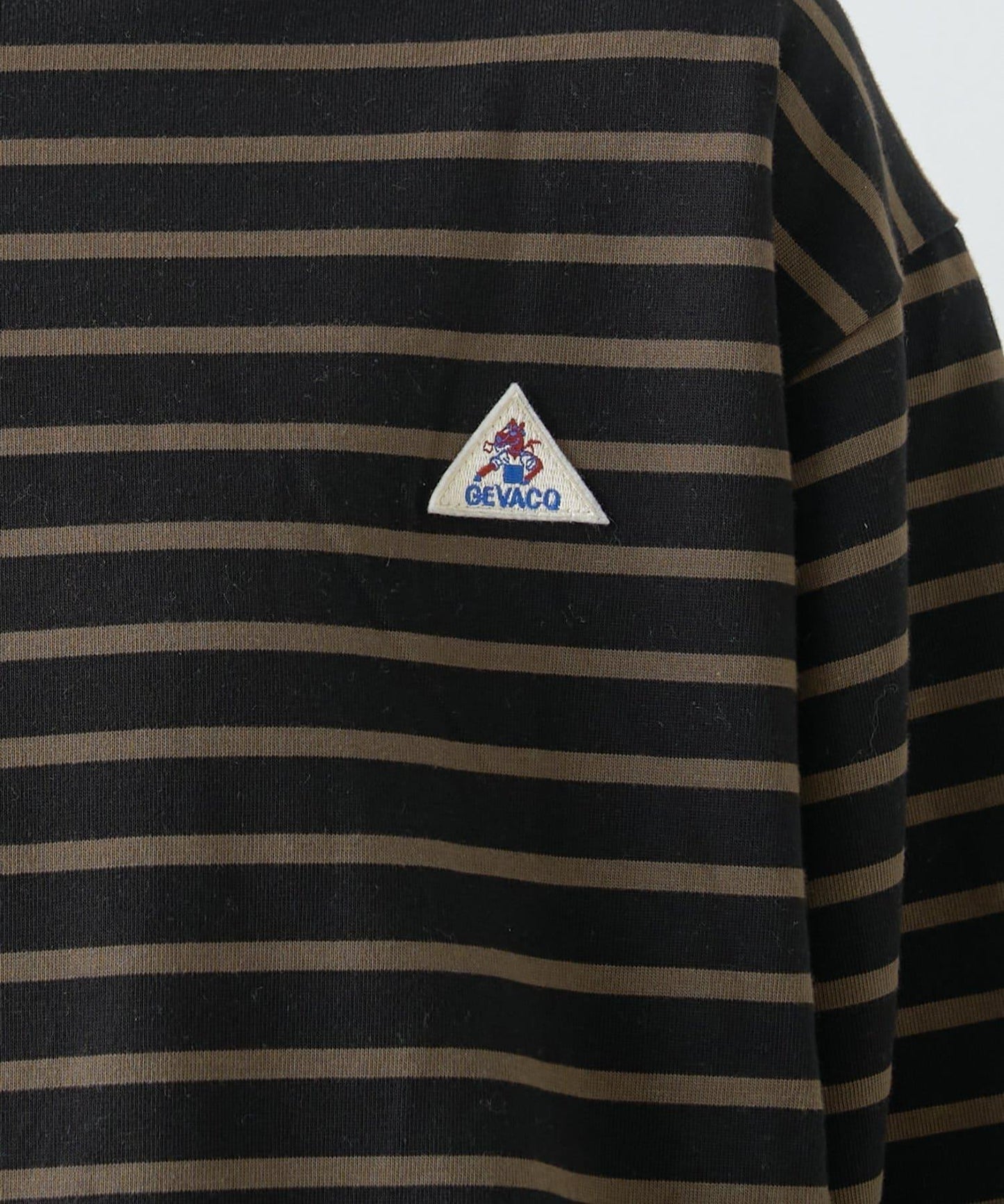 【GEVACO】內裡抓絨船領可雙面穿套頭衫