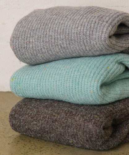 彩點圓領針織套頭衫