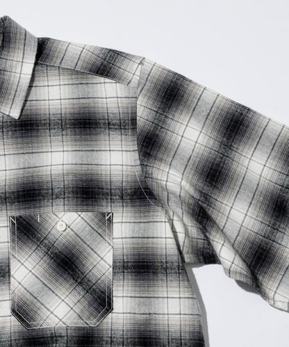 特別款法蘭絨九分袖工裝格子襯衫